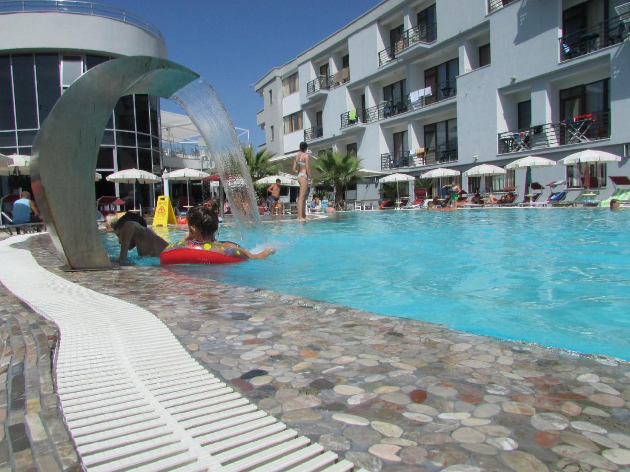Hotel ANTAG Shëngjin Exterior foto